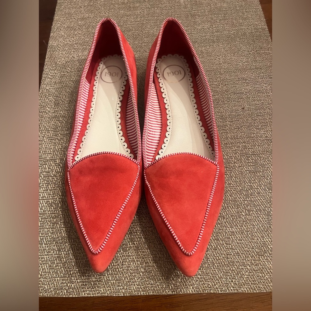 1901 shoes. ‎ Leather.  Flats.